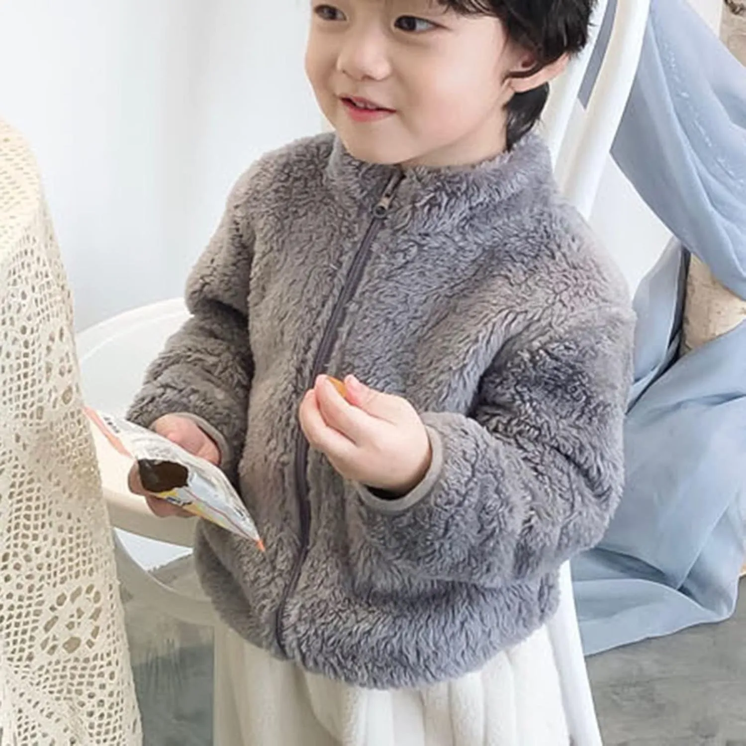 DDAPJ pyju Baby Girls Boys Sherpa Jacket Winter Fleece Coat Toddler Kids Faux Fur Warm Outwear Solid Zip Up Fuzzy Sweatshirt