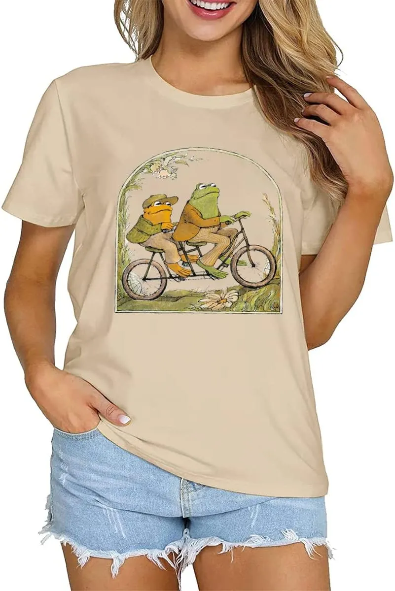 Frog Shirt for Women Classic Book T-Shirt Vintage Graphic Tee Tops Book Lovers Shirt Funny Teacher Shirt