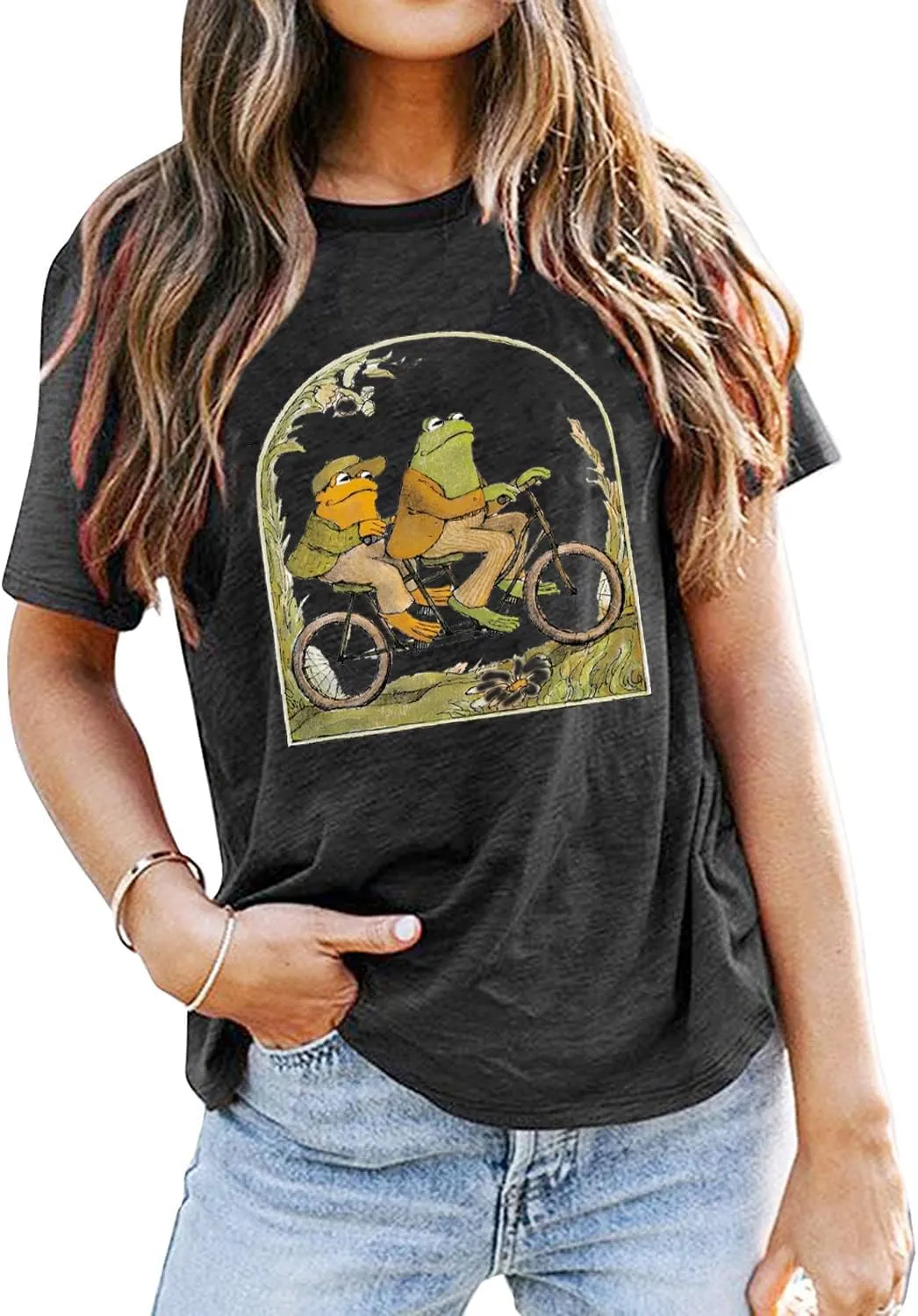 Frog Shirt for Women Classic Book T-Shirt Vintage Graphic Tee Tops Book Lovers Shirt Funny Teacher Shirt