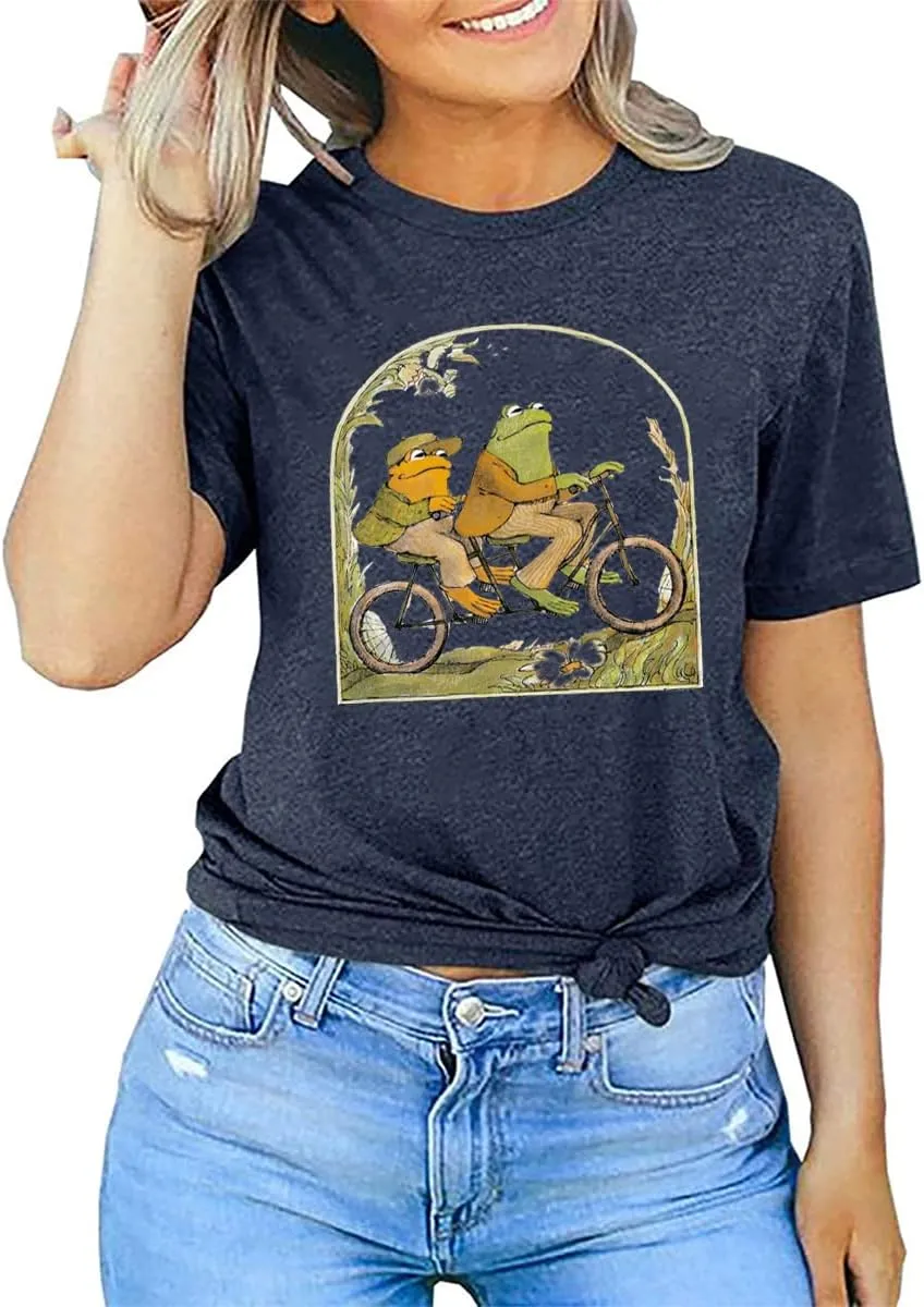 Frog Shirt for Women Classic Book T-Shirt Vintage Graphic Tee Tops Book Lovers Shirt Funny Teacher Shirt