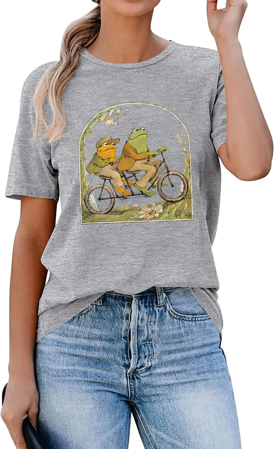 Frog Shirt for Women Classic Book T-Shirt Vintage Graphic Tee Tops Book Lovers Shirt Funny Teacher Shirt