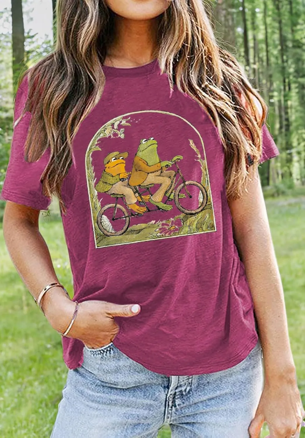 Frog Shirt for Women Classic Book T-Shirt Vintage Graphic Tee Tops Book Lovers Shirt Funny Teacher Shirt