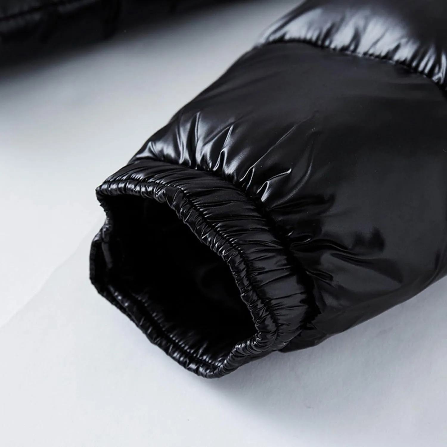Glossy Puffer Jacket Men Quilted Insulated Jacket Zip up Padded Coat Warm Down Jacket Casual Winter Jacket Outwear