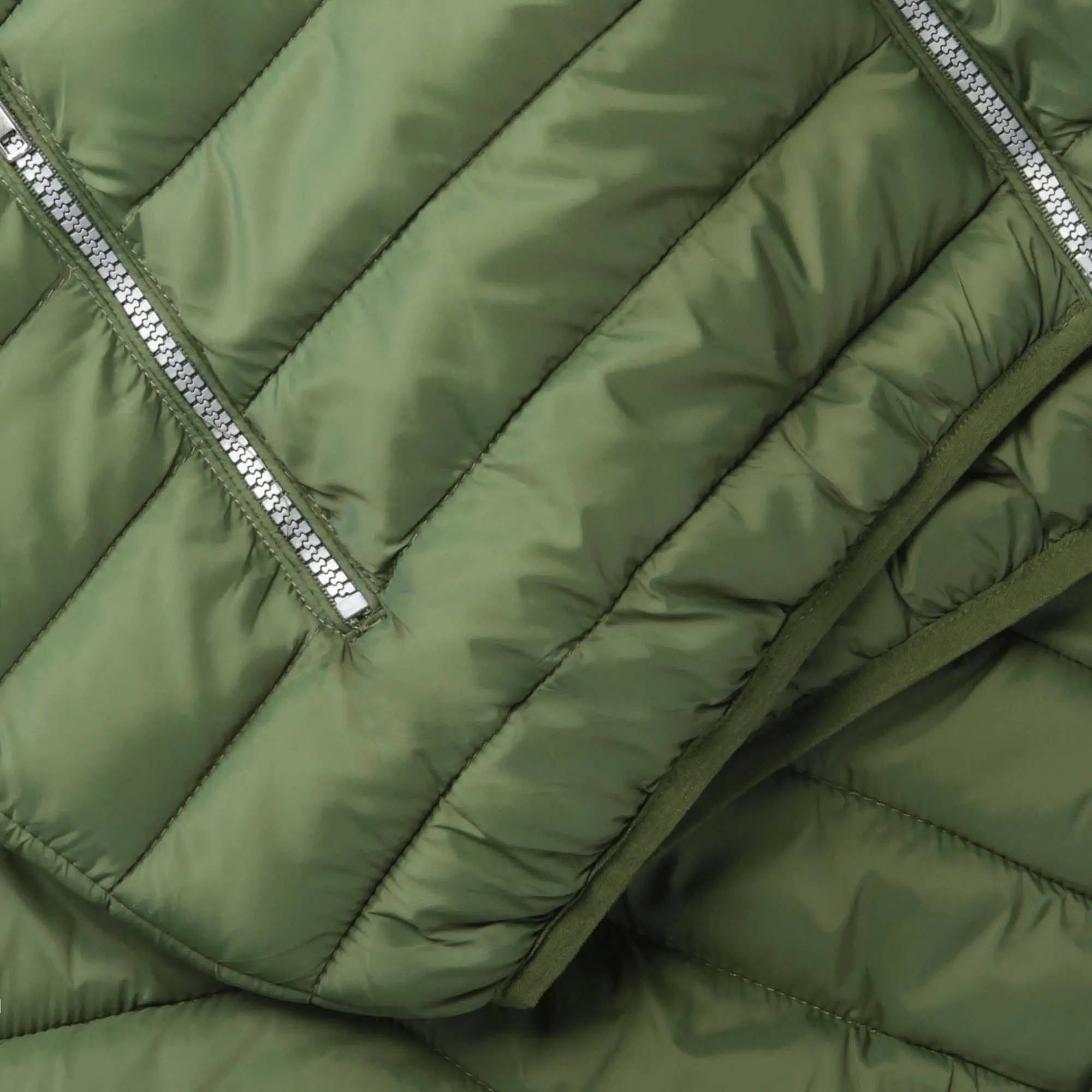 Men's Ultra Light Hooded Puffer Vest