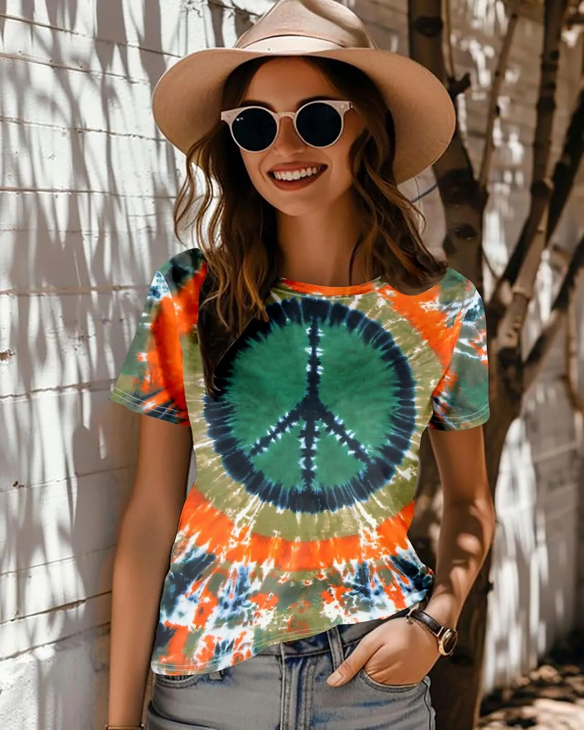 Peace Sign Love T-Shirt for Women Flower Graphic Shirt Hippie Short Sleeve 60s 70s Shirt Inspirational Tee Tops