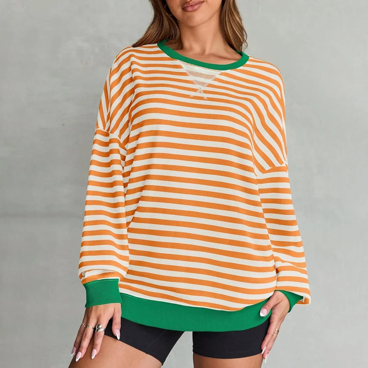 Women Striped Sweatshirts Colors Block Oversized Sweatshirt with Pockets Crewneck Sweatshirt Loose Pullover Sweaters
