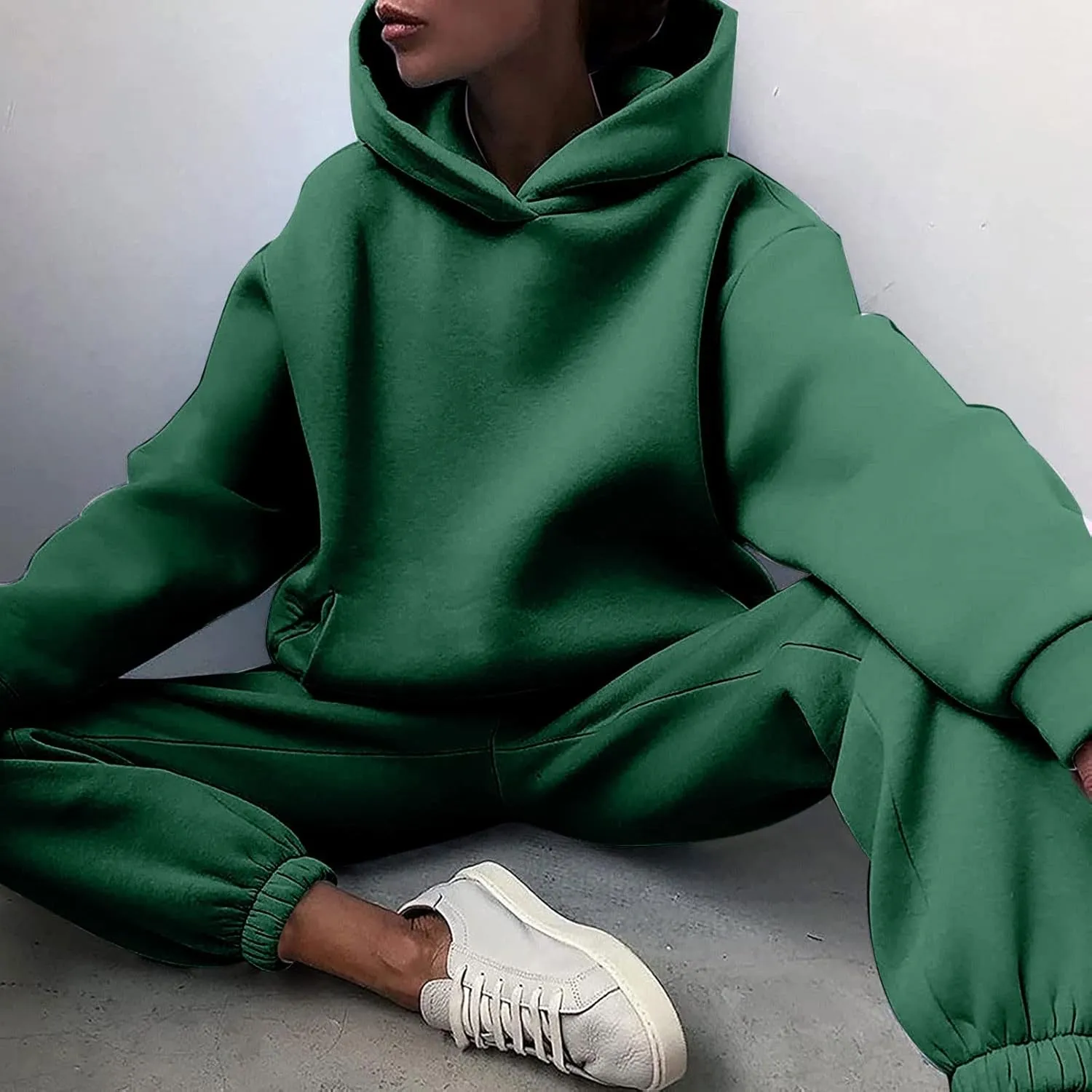 Womens 2 Piece Outfits Lounge Hoodie Sweatsuit Sets Oversized Sweatshirt Fall Fashion Sweatpants with Pockets