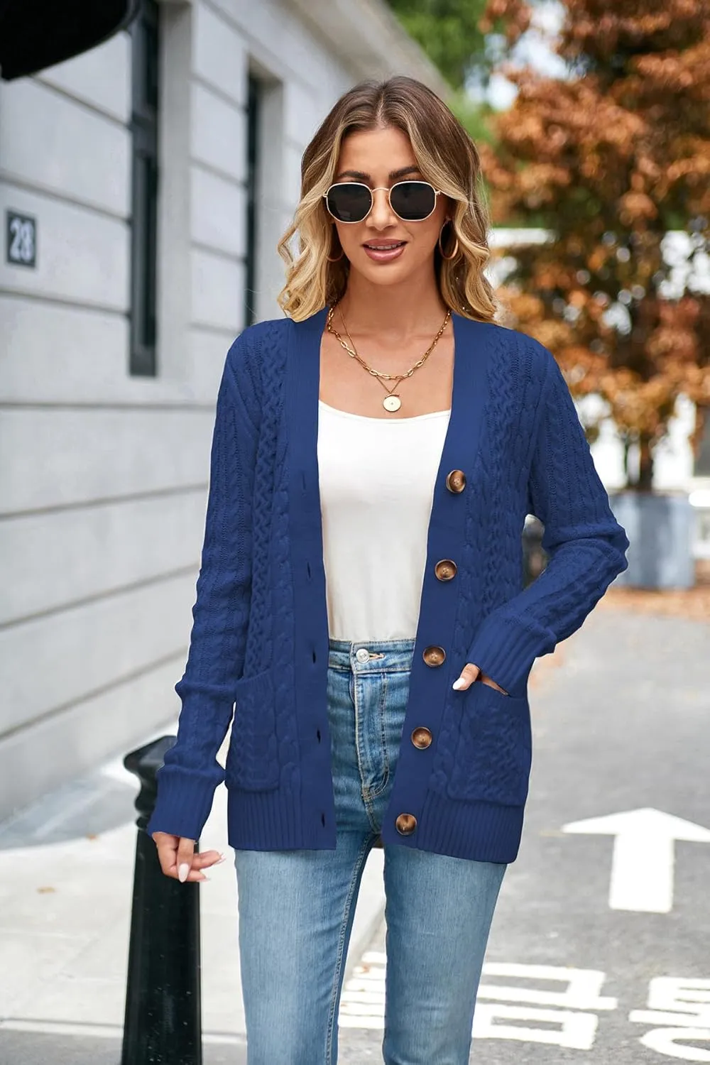 Womens Cardigan Sweaters Cable Knit Sweater 2025 Fall Winter Chunky Open Front Button Down Coats with Pockets