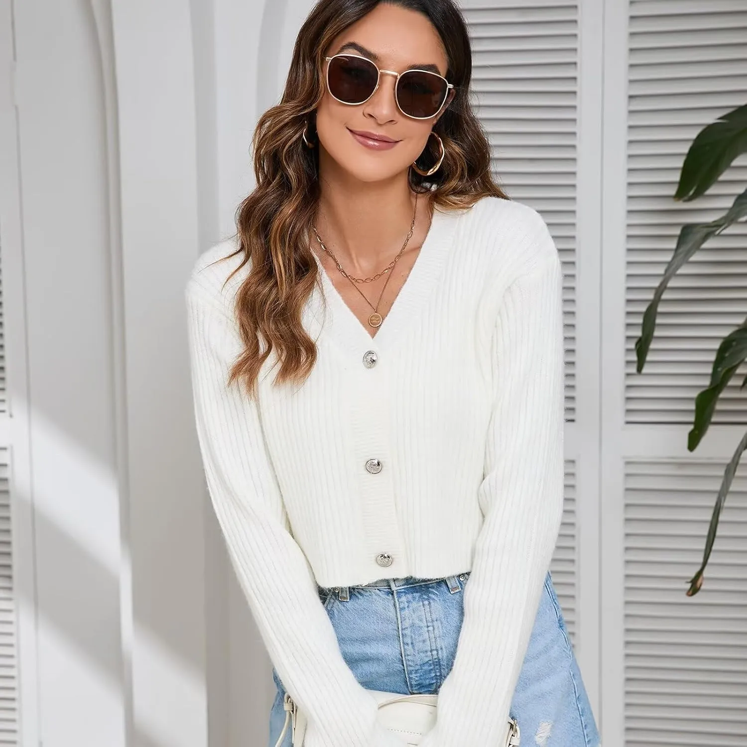 Women's Fall Cropped Cardigan Sweaters V Neck Long Sleeve Open Front Button Down Knit Sweater Tops Outerwear Coats.