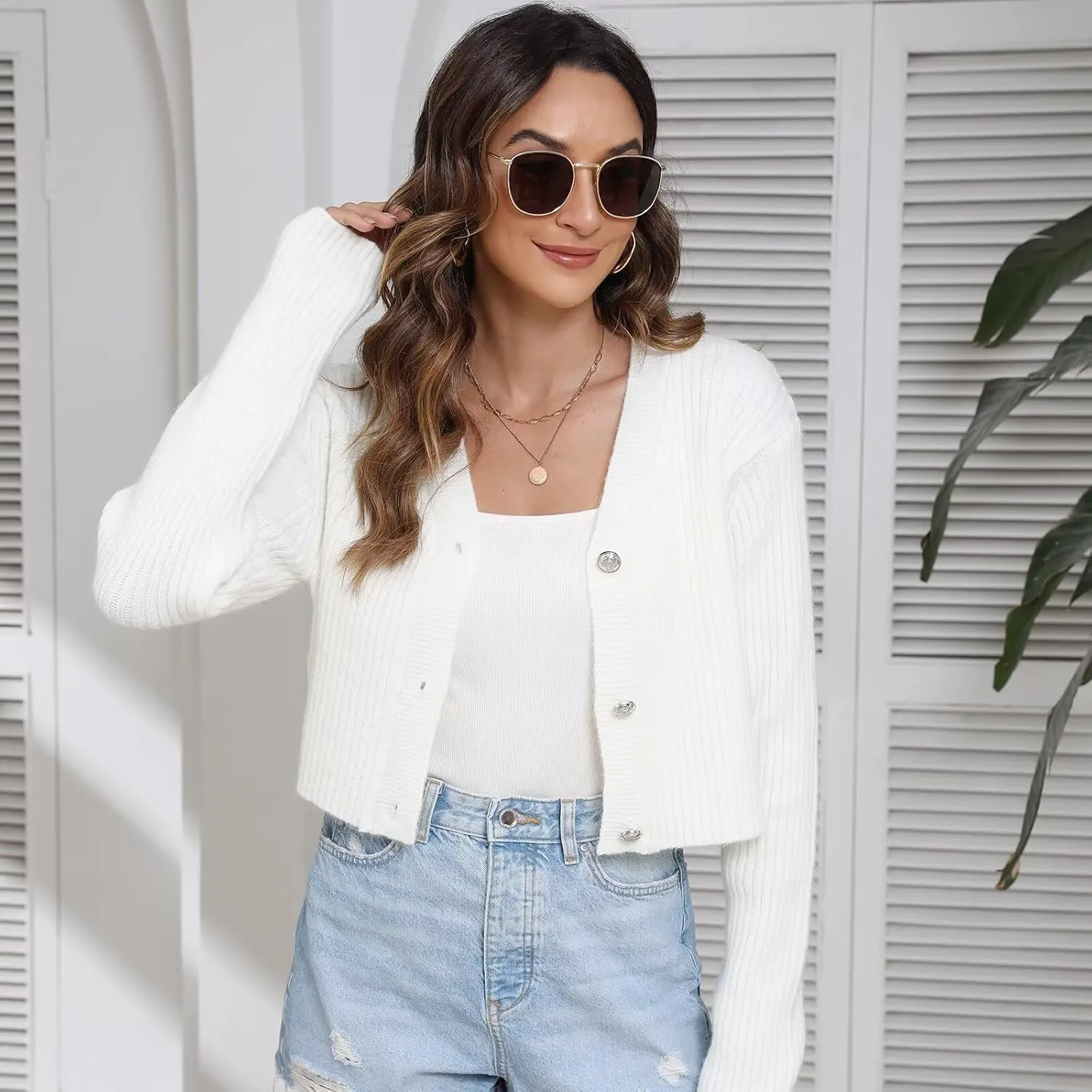Women's Fall Cropped Cardigan Sweaters V Neck Long Sleeve Open Front Button Down Knit Sweater Tops Outerwear Coats.